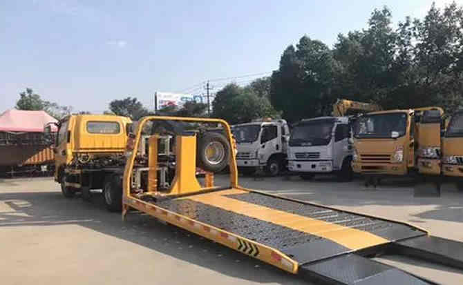 大埔汽车中途维修案例